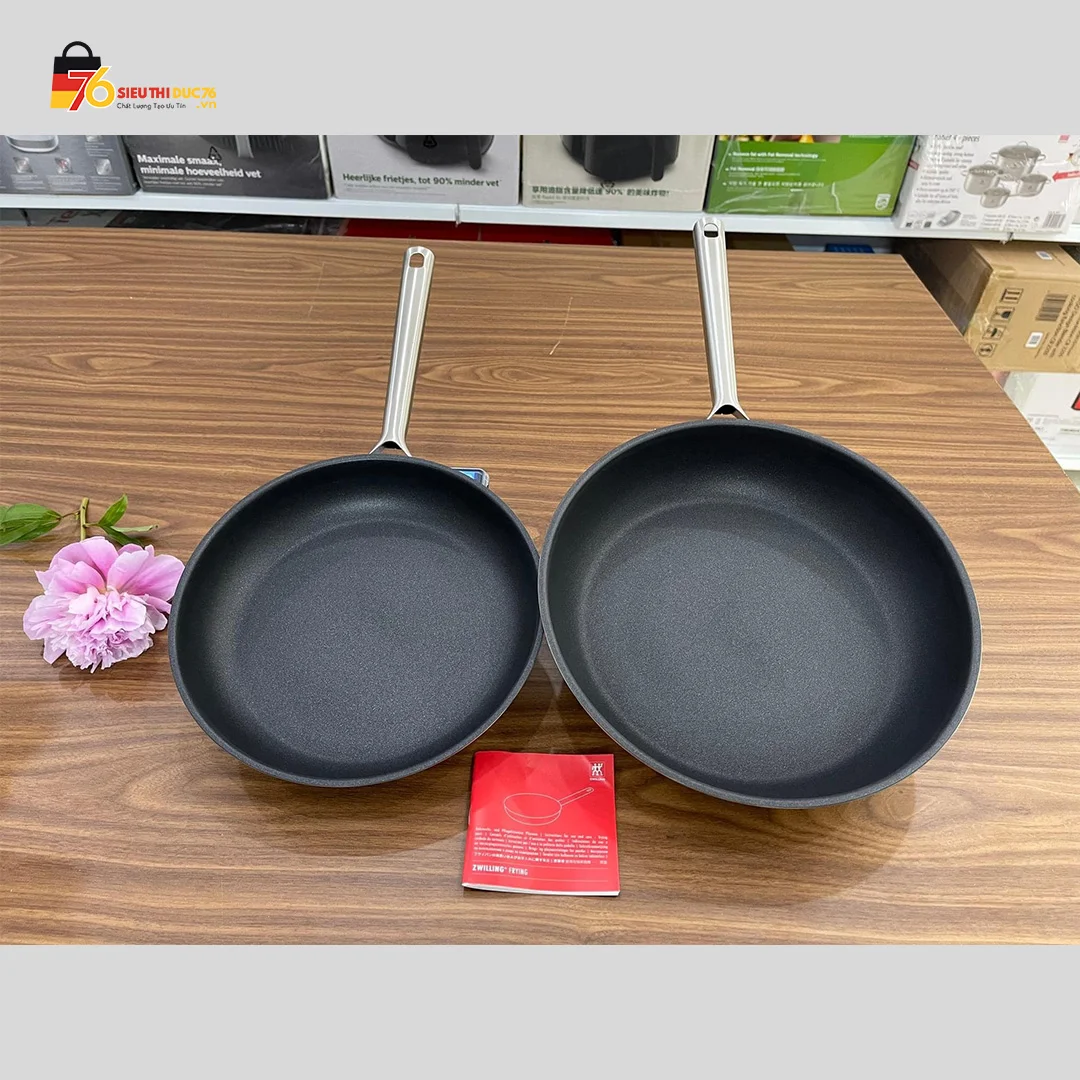 I:\Projects\SieuThiDuc76.vn\Sản Phẩm\8. BỘ CHẢO ZWILLING TRUEFLOW SET 2 SIZE 24 - 28 CM